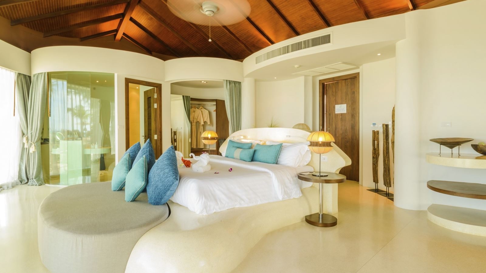 rooms-pool-villa-garden