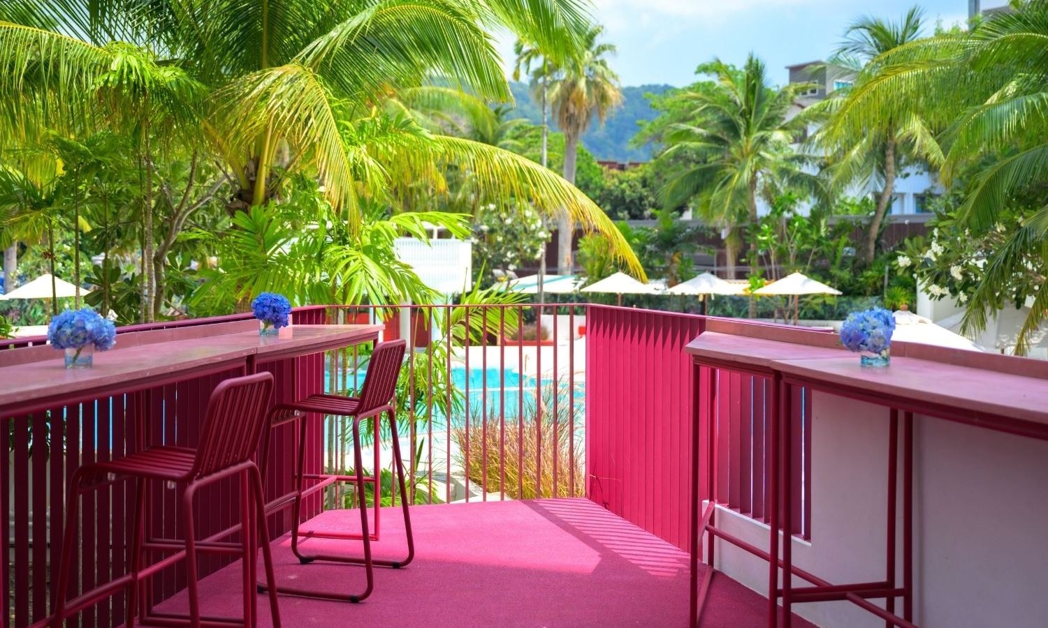 bars-pink-social