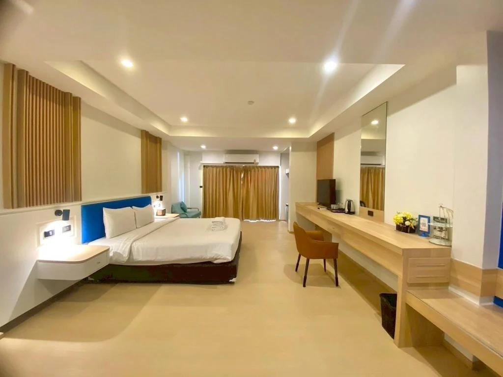 rooms-executive-suites