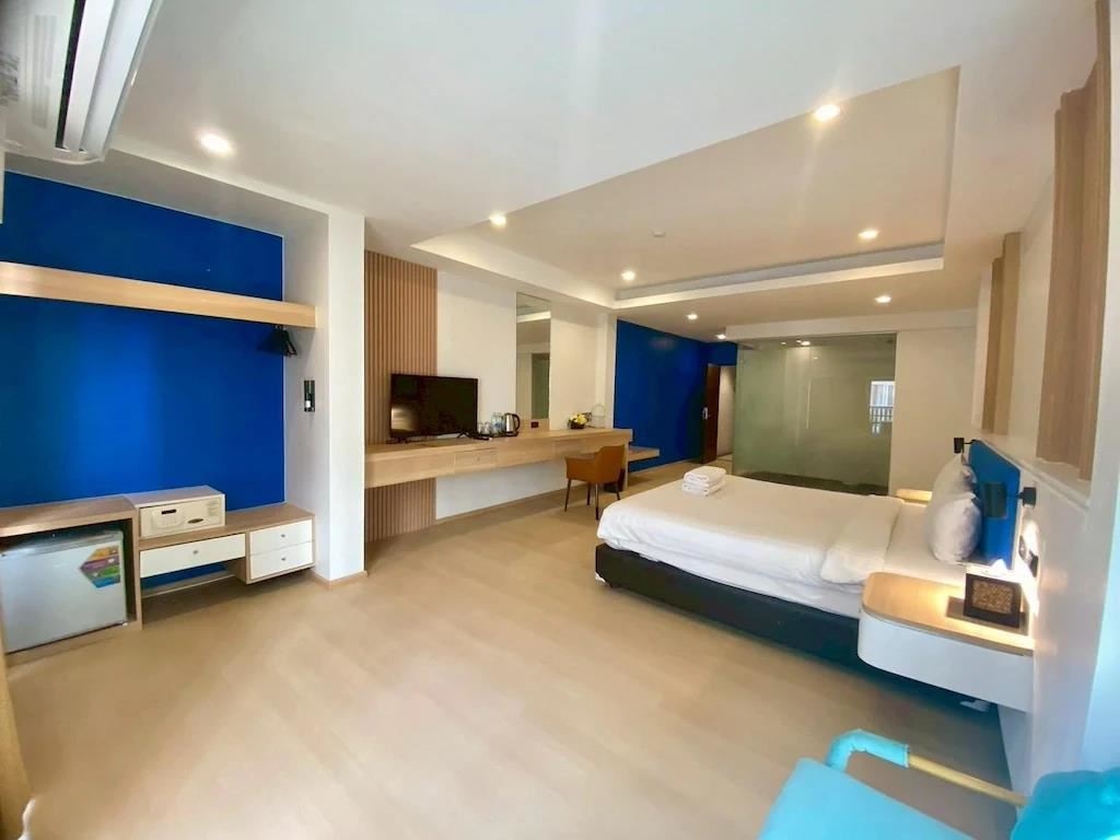 rooms-executive-suites