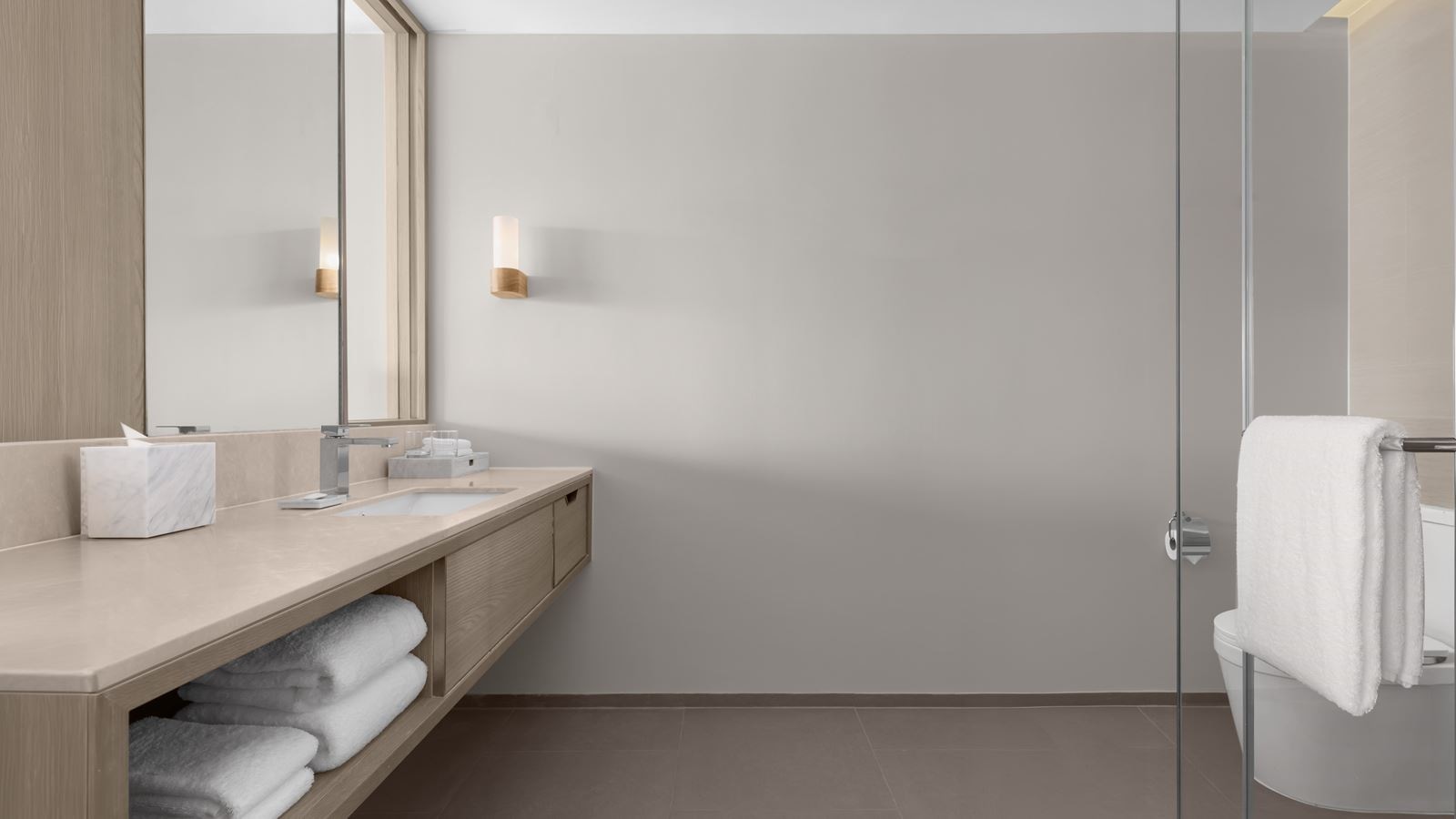 rooms-standard-guest-room