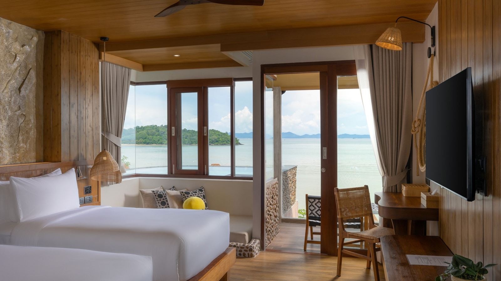 rooms-studio-ocean-view