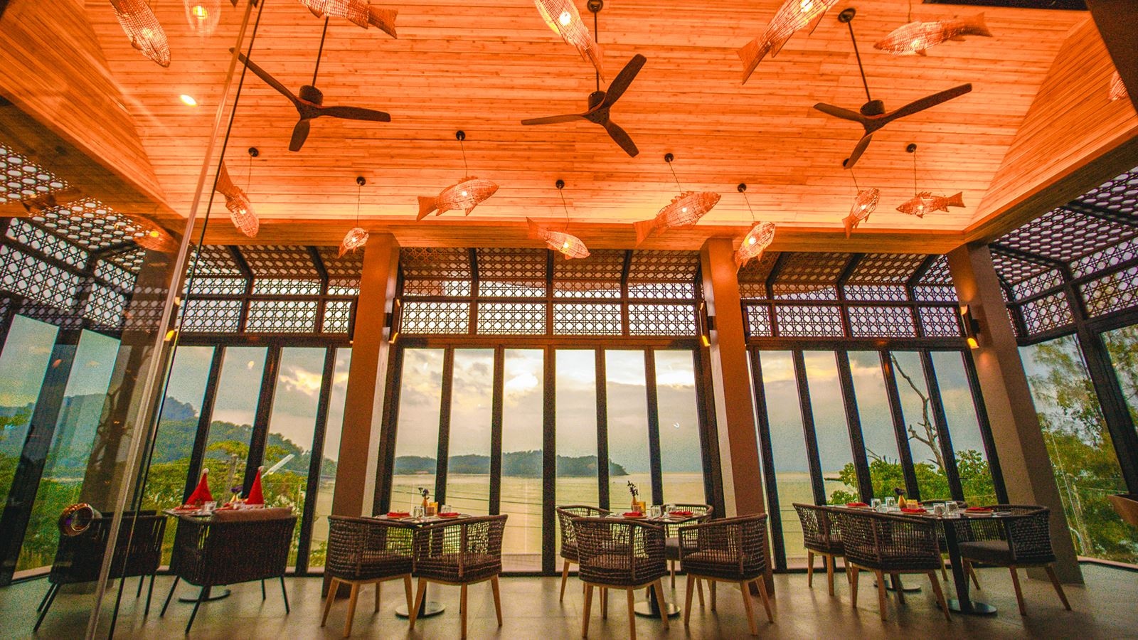 restaurants-sai-lounge--wine