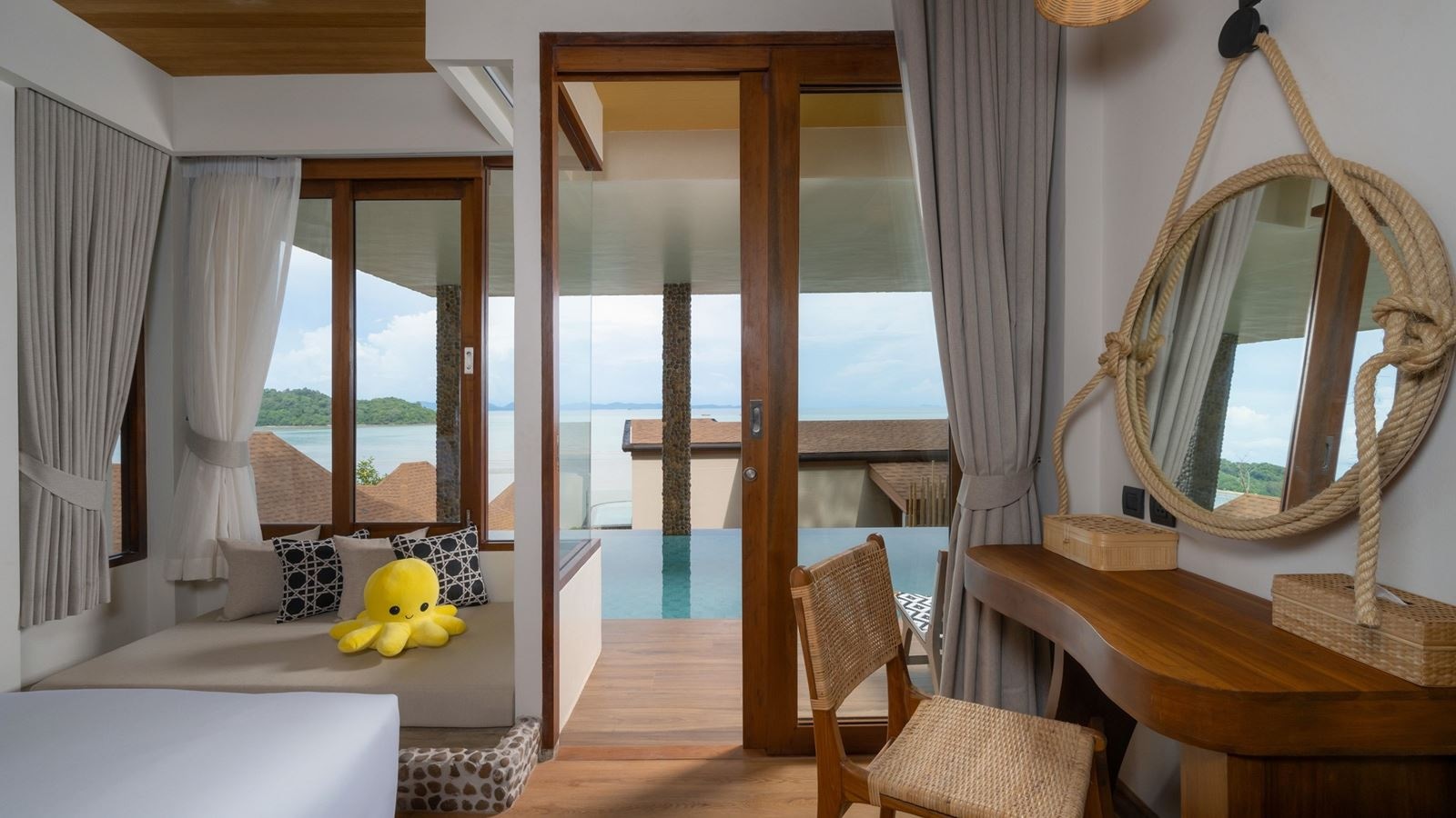 rooms-sinae-family-2-bedroom-pool-villa