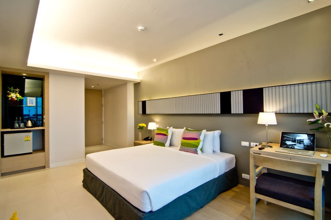rooms-deluxe-room