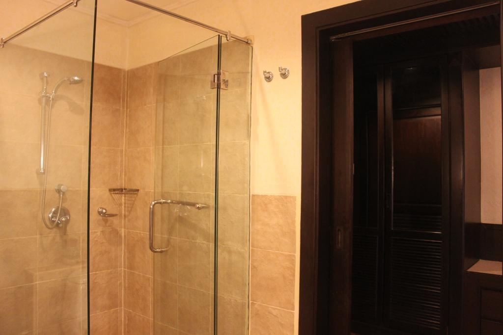 rooms-deluxe-royal-wing