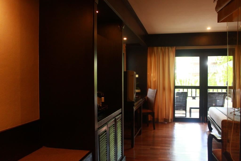 rooms-deluxe-royal-wing