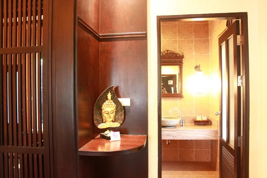 rooms-deluxe-jacuzzi-villa