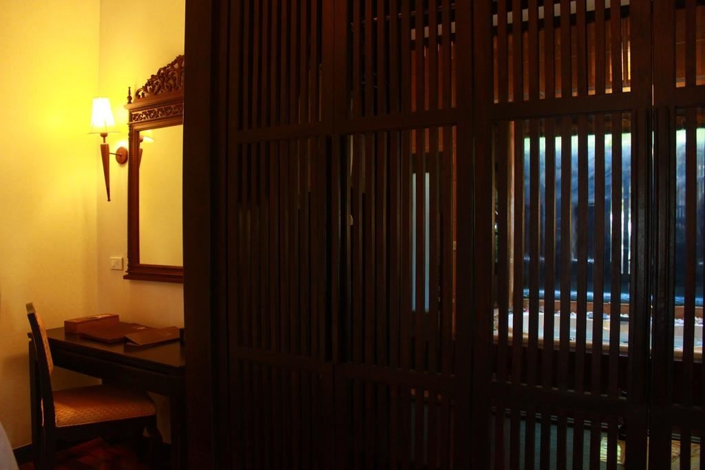 rooms-deluxe-jacuzzi-villa