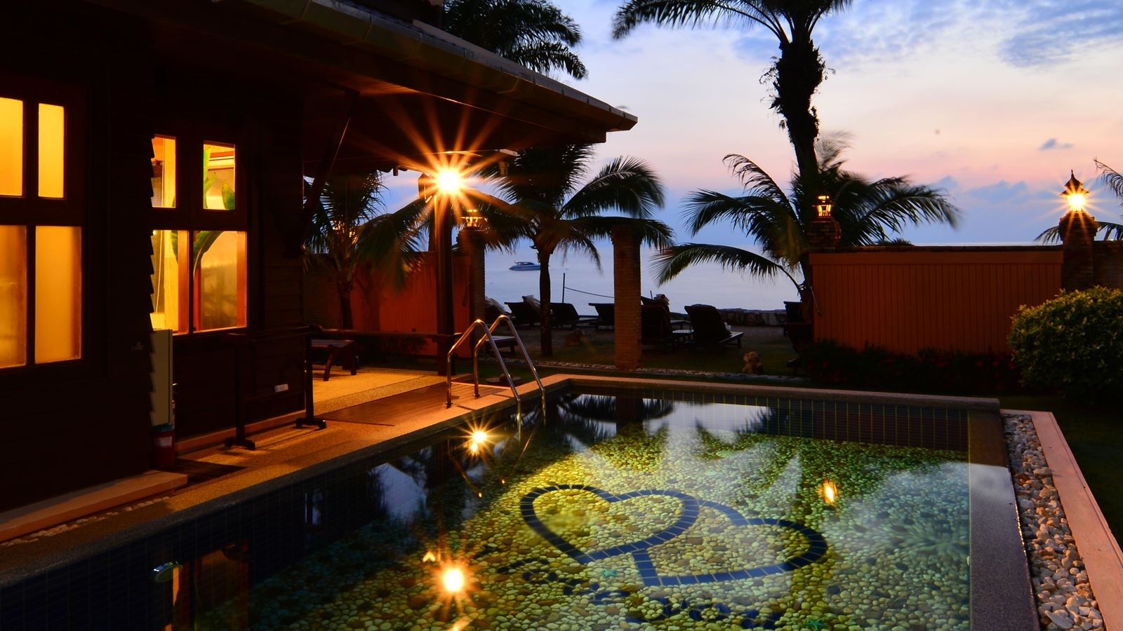 rooms-honeymoon-pool-garden-view