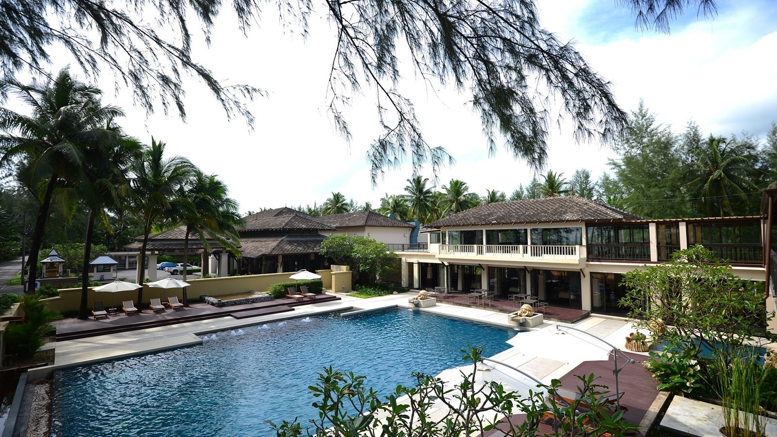 general-main-building