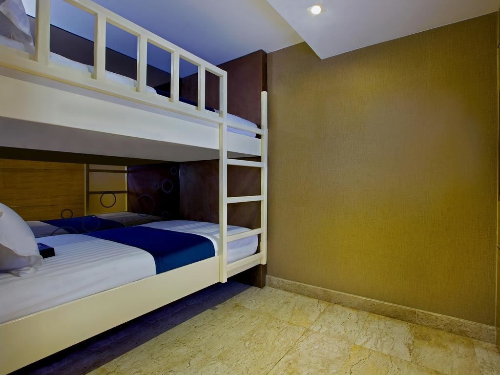 rooms-family-suite-ocean-vista