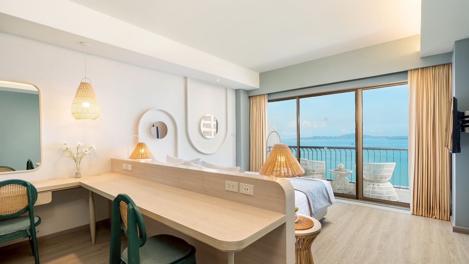 rooms-premium-ocean-facing