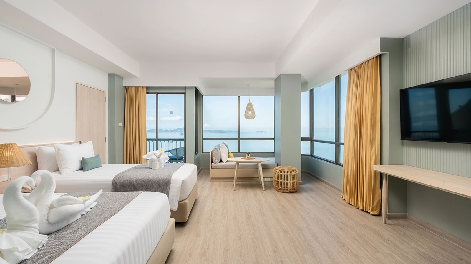 rooms-mini-suite-ocean-view-family