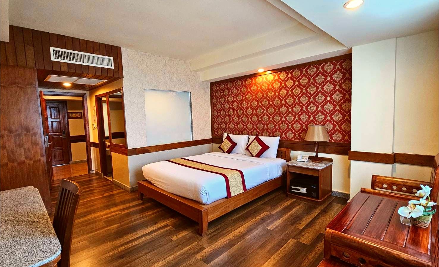 rooms-superior-double-room