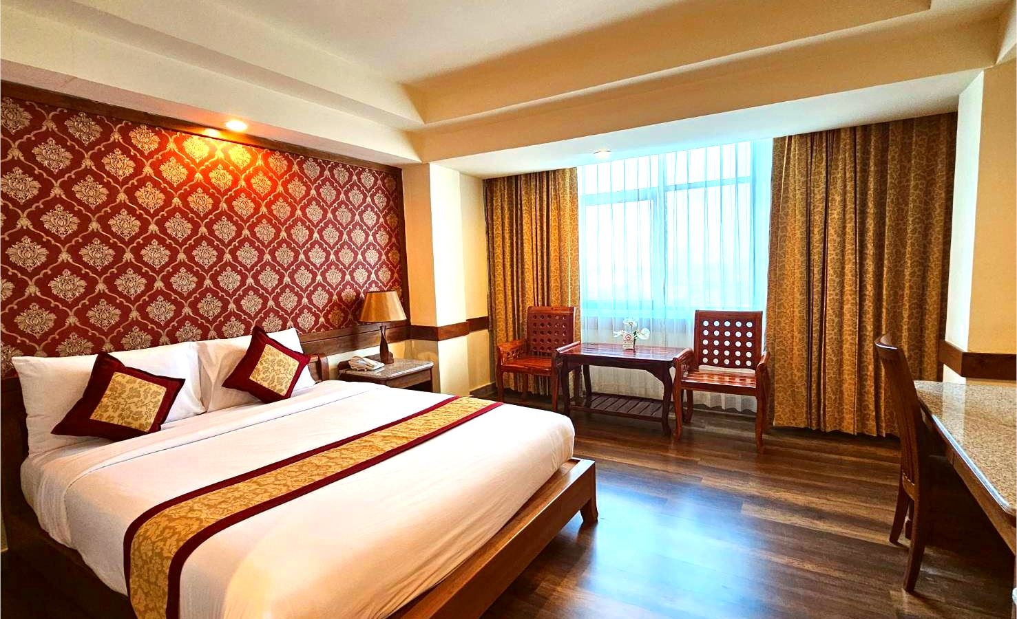 rooms-superior-double-room