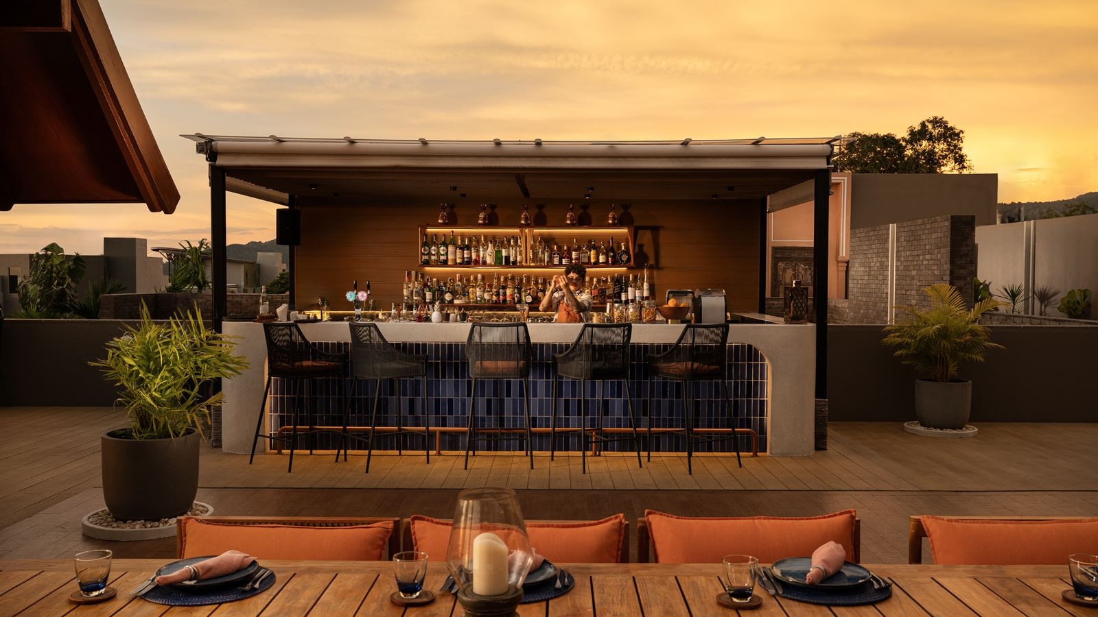 bars-sizzle-rooftop-bar