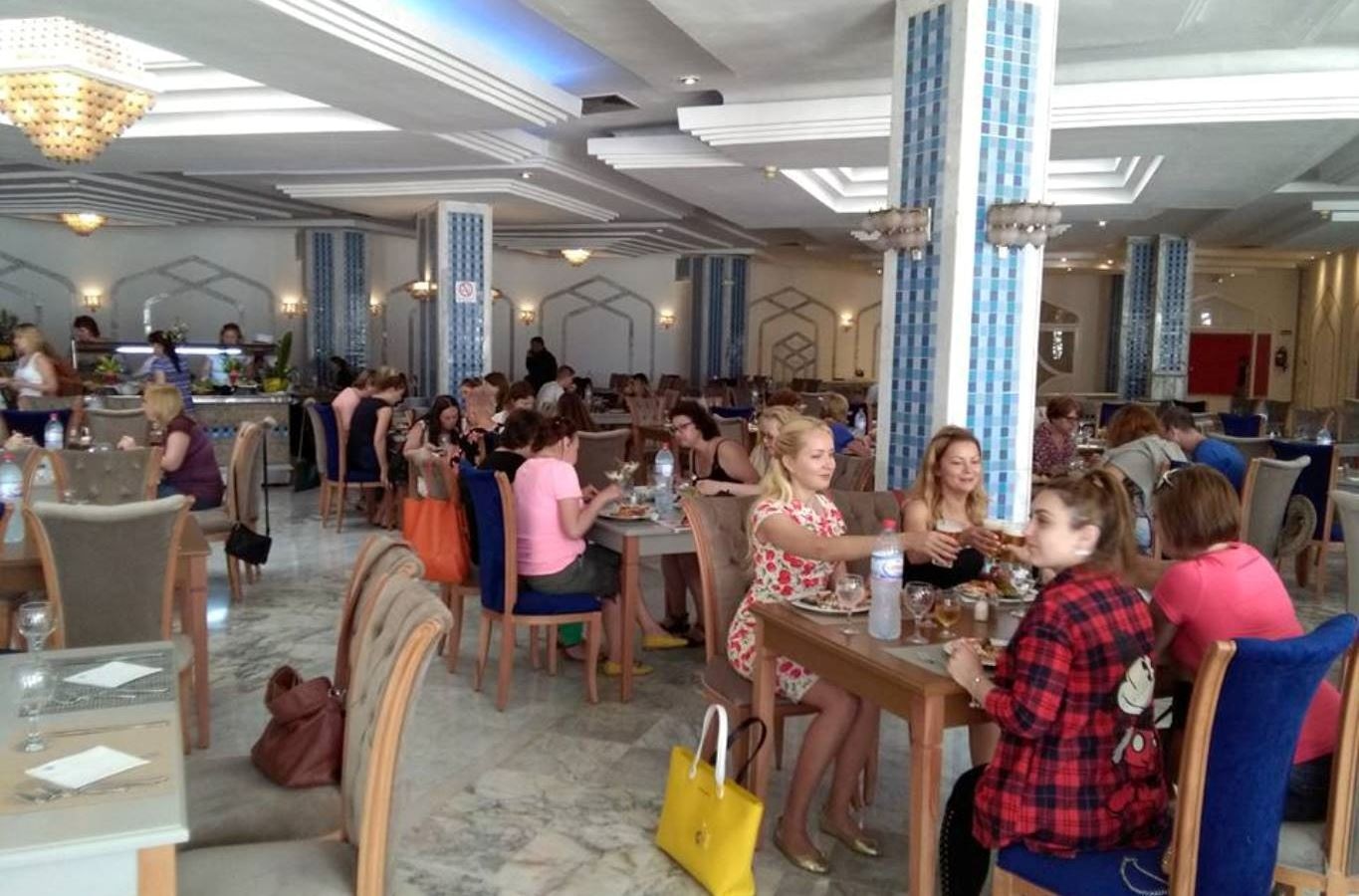 restaurants-main-restaurant