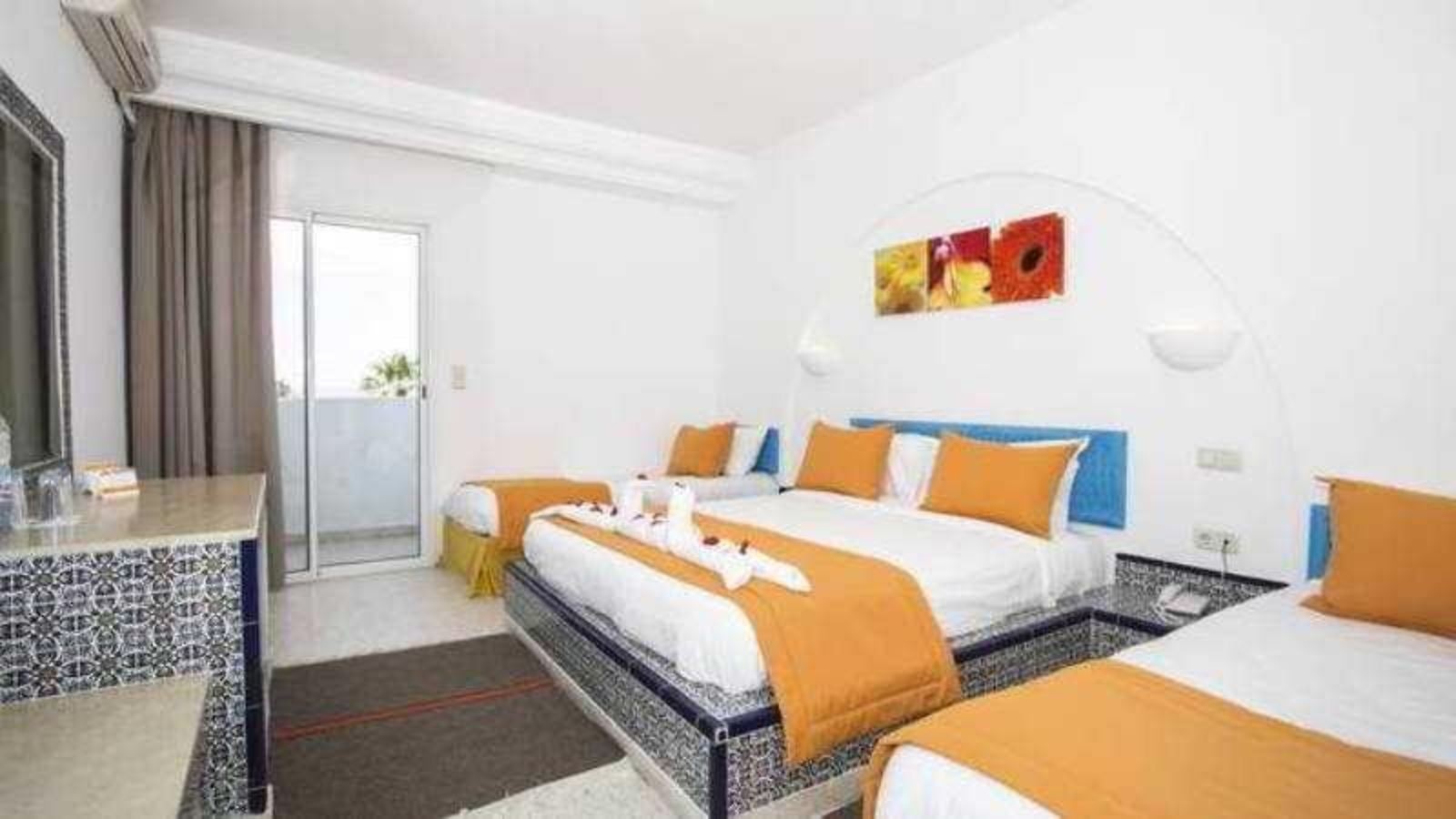 rooms-quadruple-standard-room