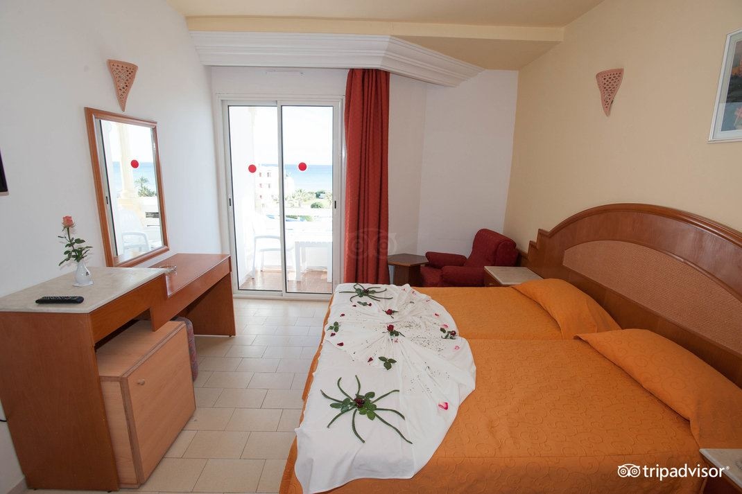 rooms-standard-room-sea-view