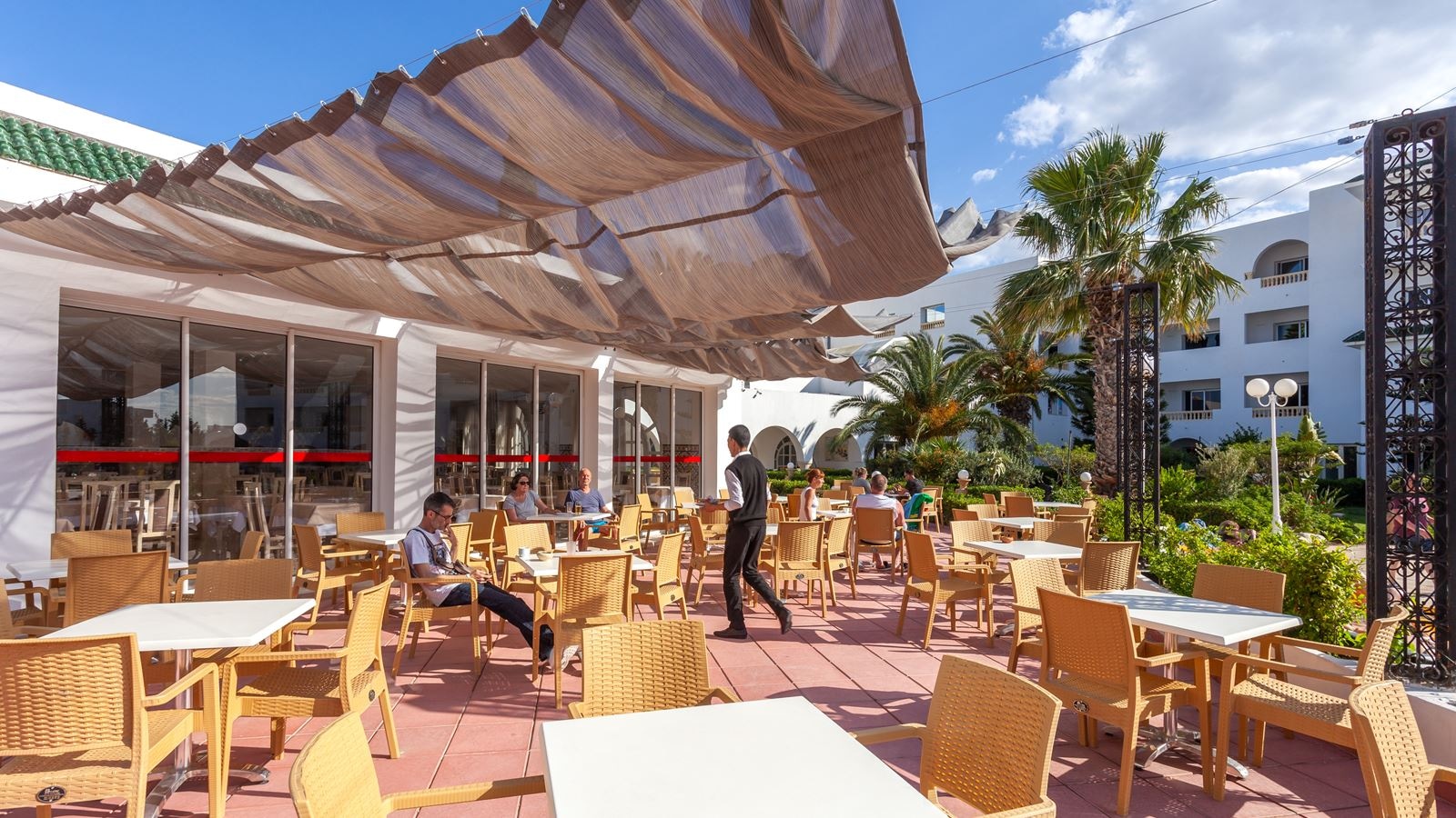 restaurants-main-restaurant