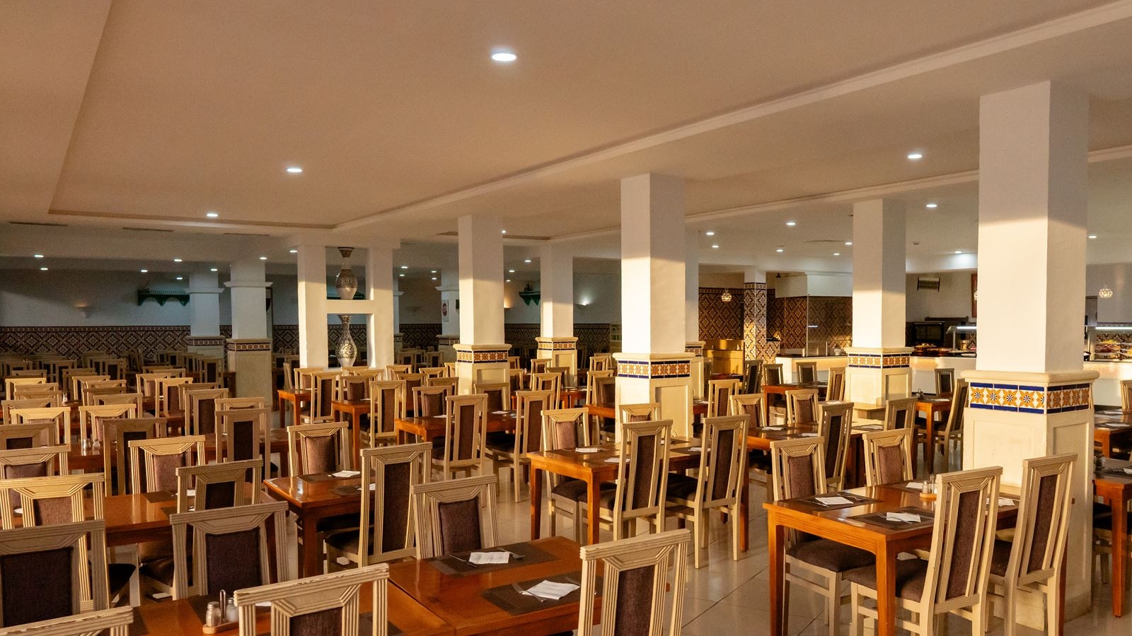 restaurants-main-restaurant