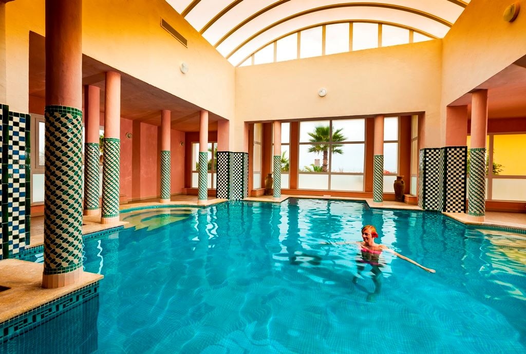 pools-indoor-pool