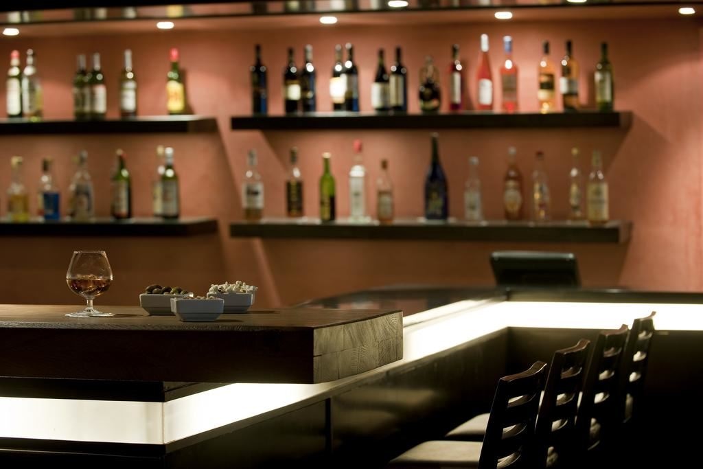 bars-lobby-bar-el-may