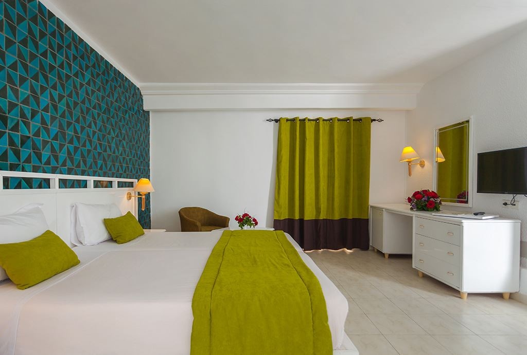 rooms-room-menzel-bungalow