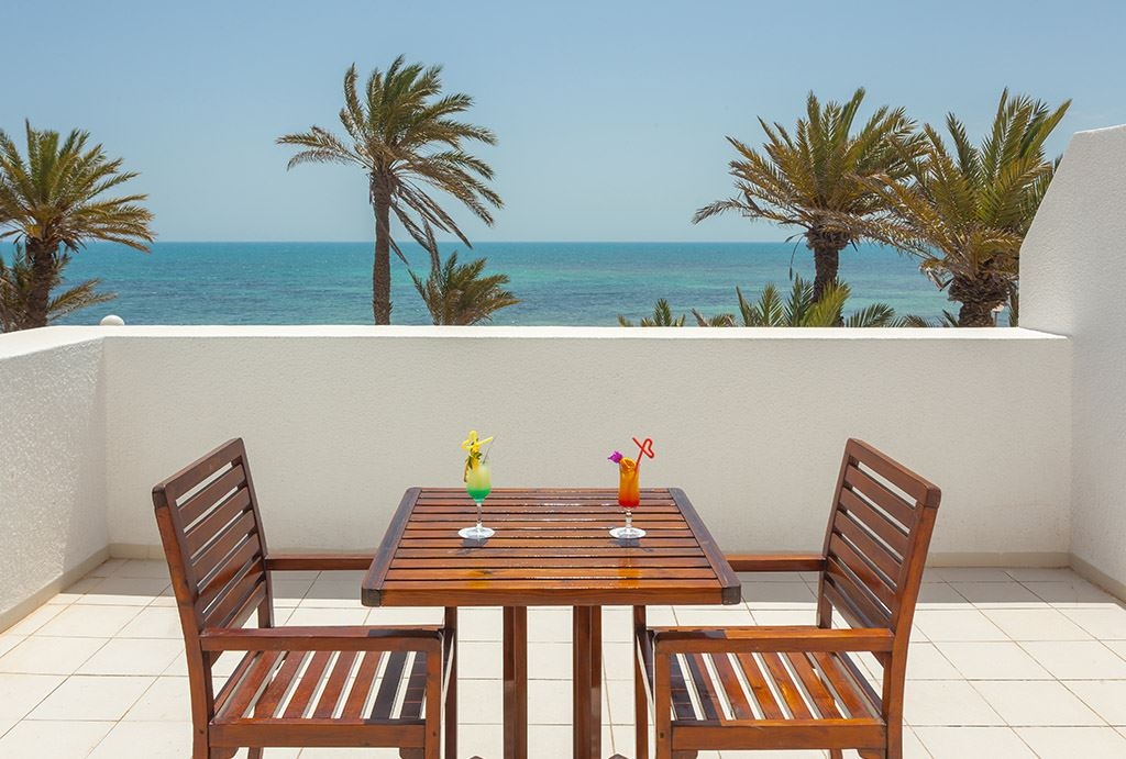 rooms-room-menzel-bungalow