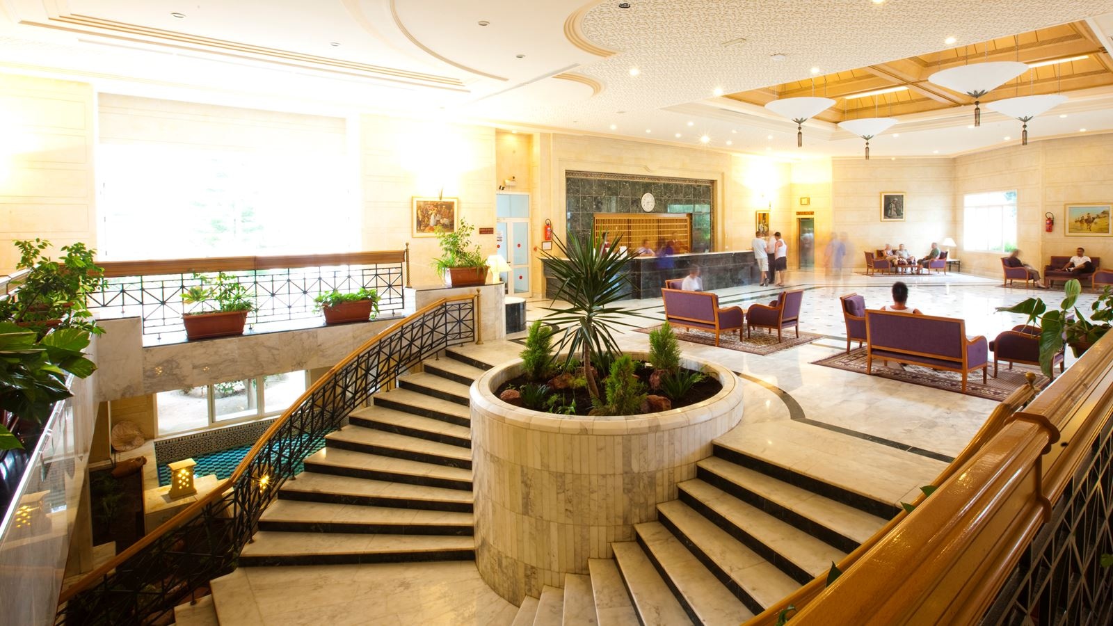 general-main-building