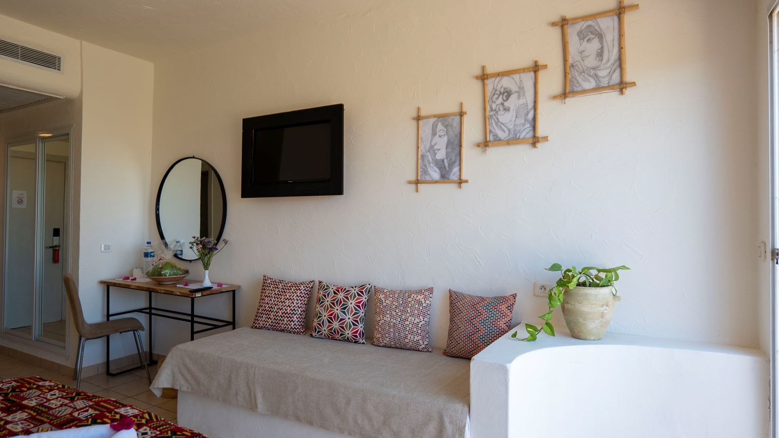 rooms-double-standard-room-garden-view