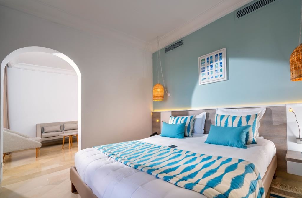 rooms-family-room-superior