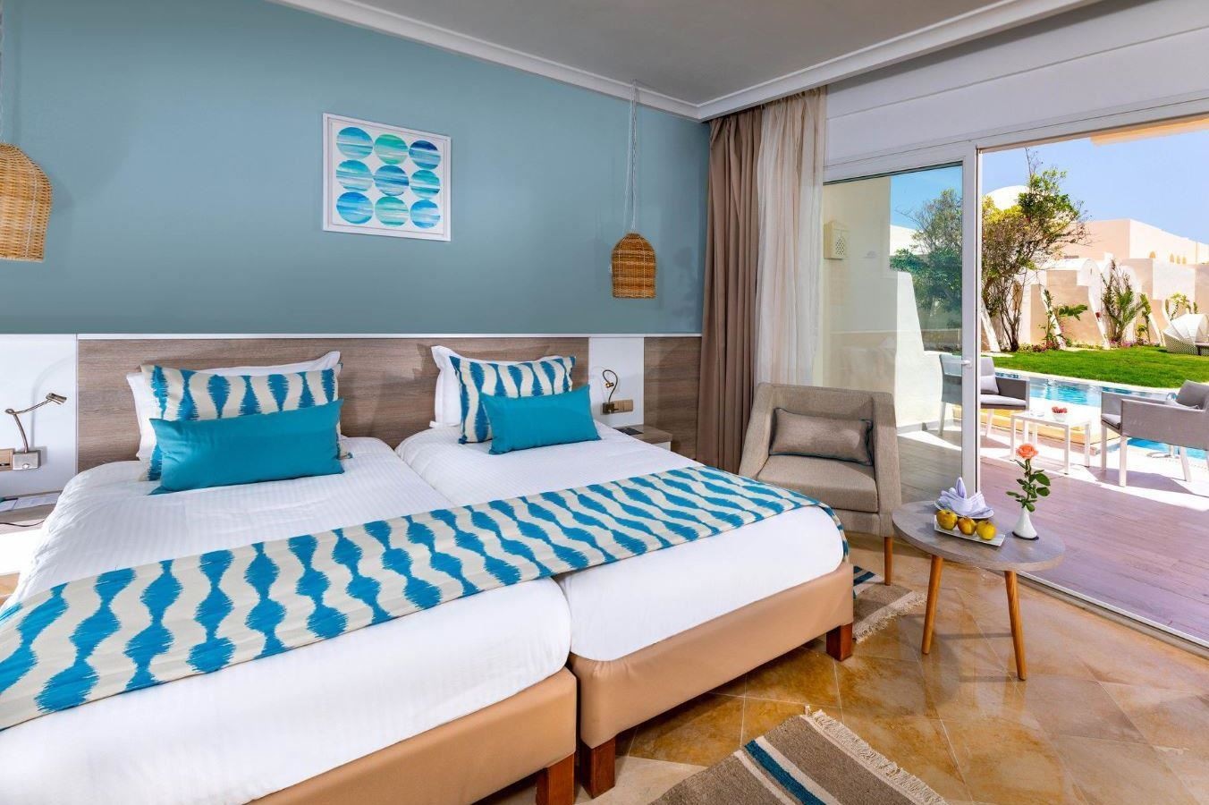 rooms-double-swim-up