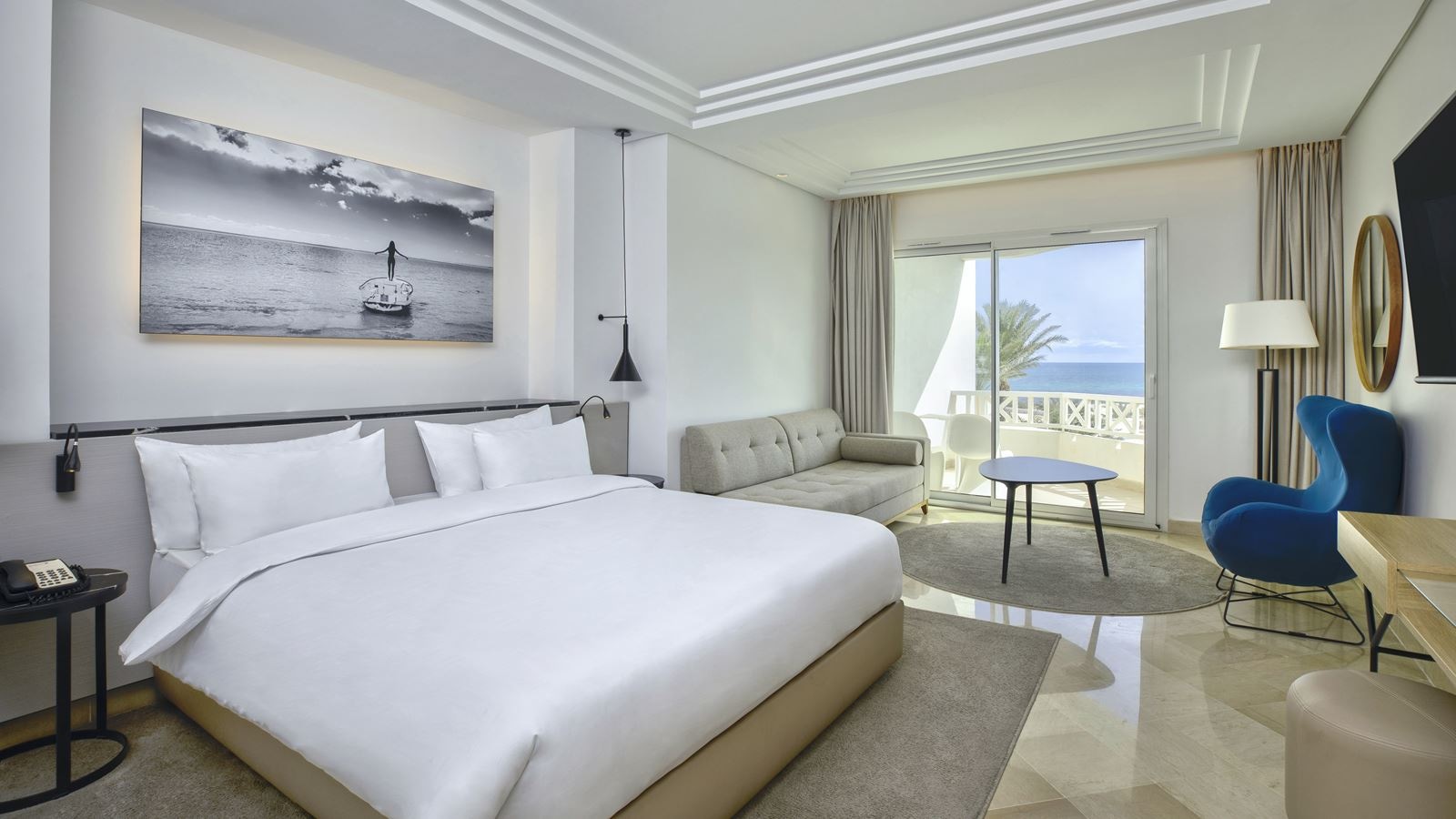 rooms-premium-room-lateral-sea-view-balcony