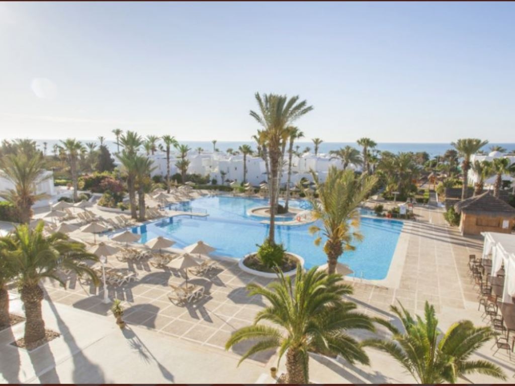 pools-outdoor--indoor-pool