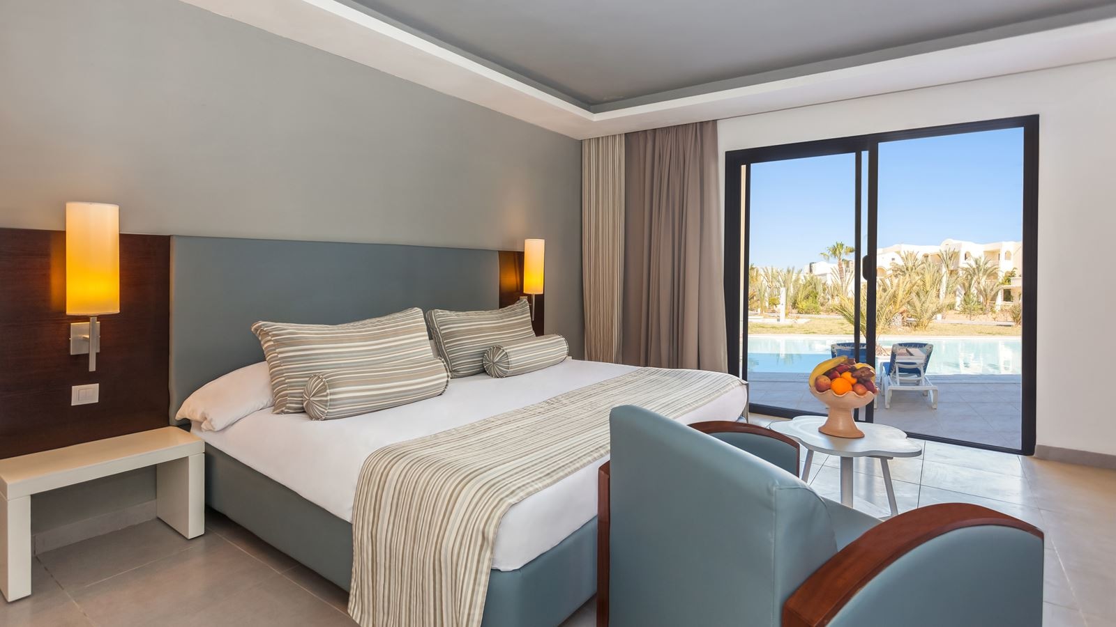 rooms-superior-room-balcony-or-terrace