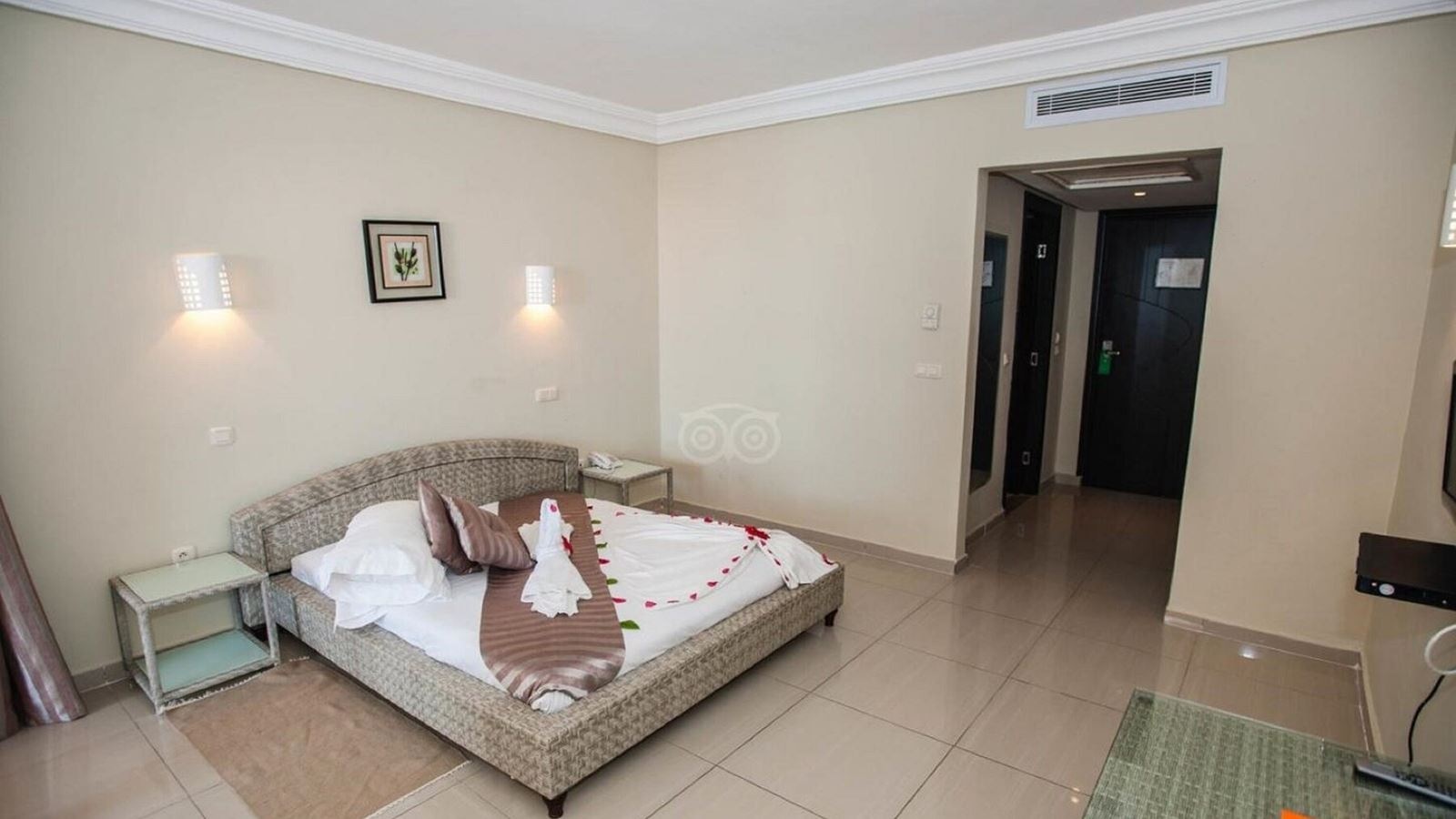 rooms-single-standard-room