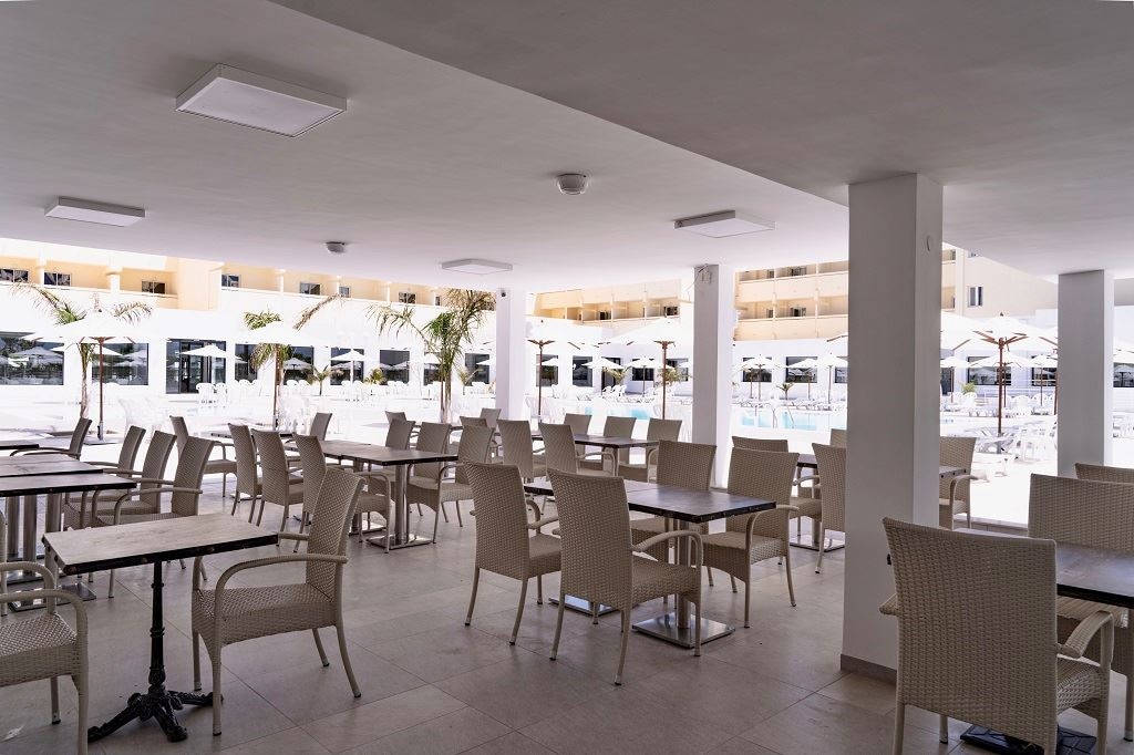 bars-pool-bar-0106--3110