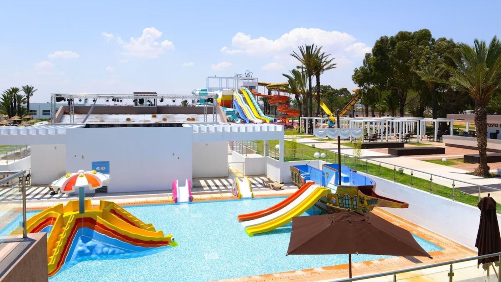 water-park-water-park