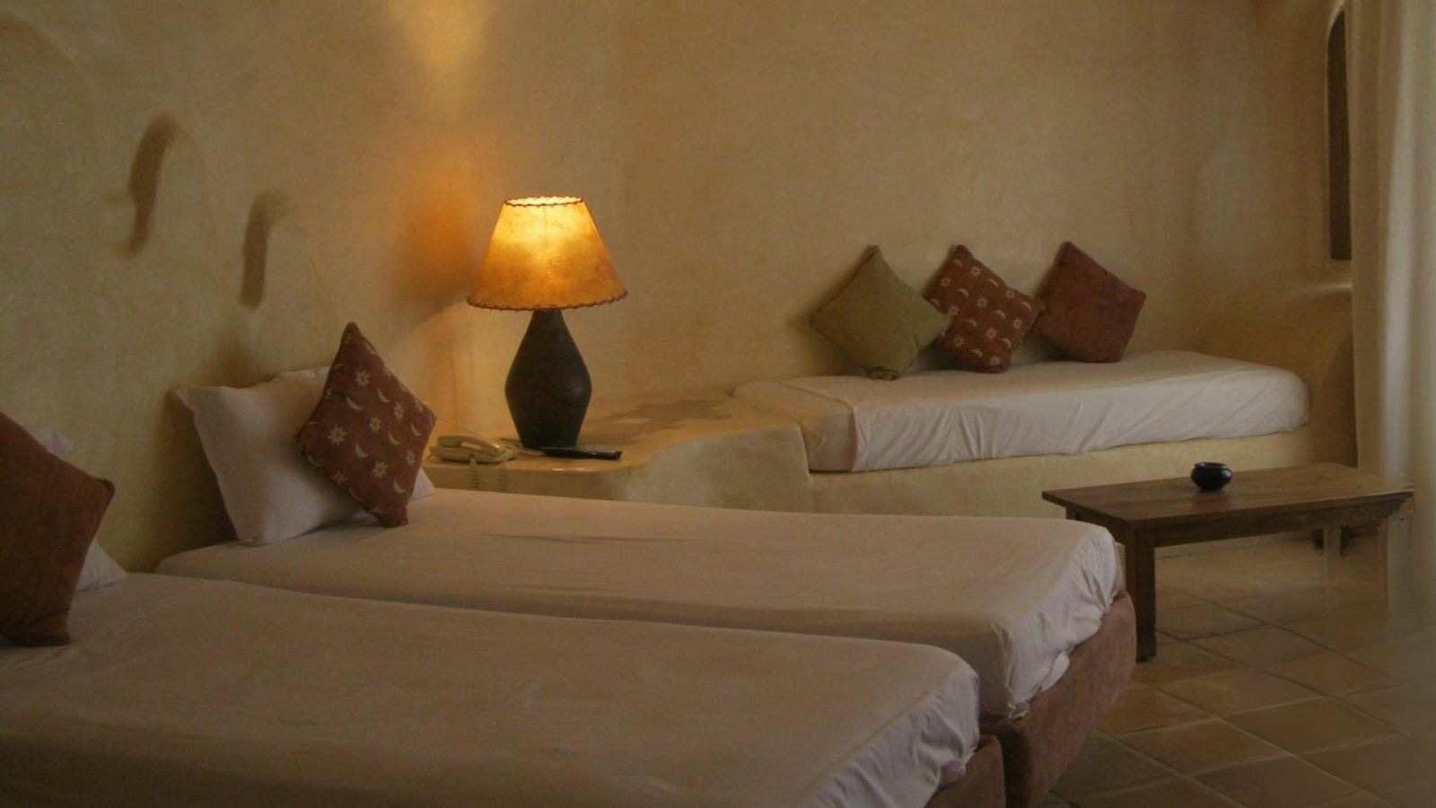 rooms-standard-triple-room