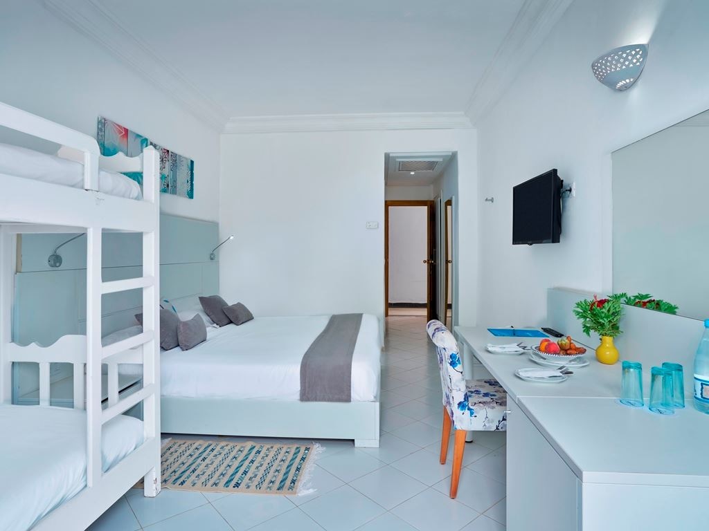 rooms-room-family-standard