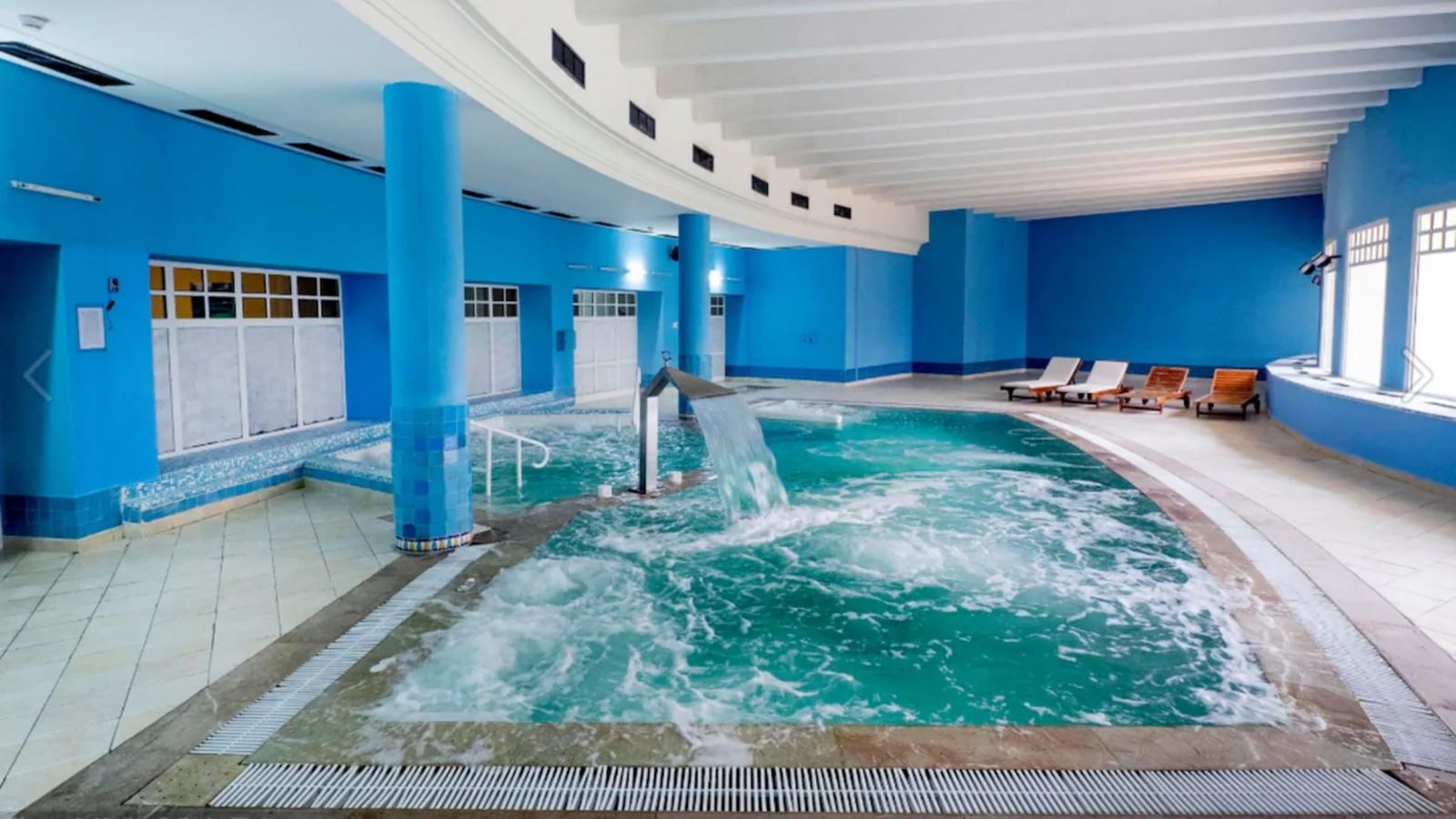 pools-indoor-pool