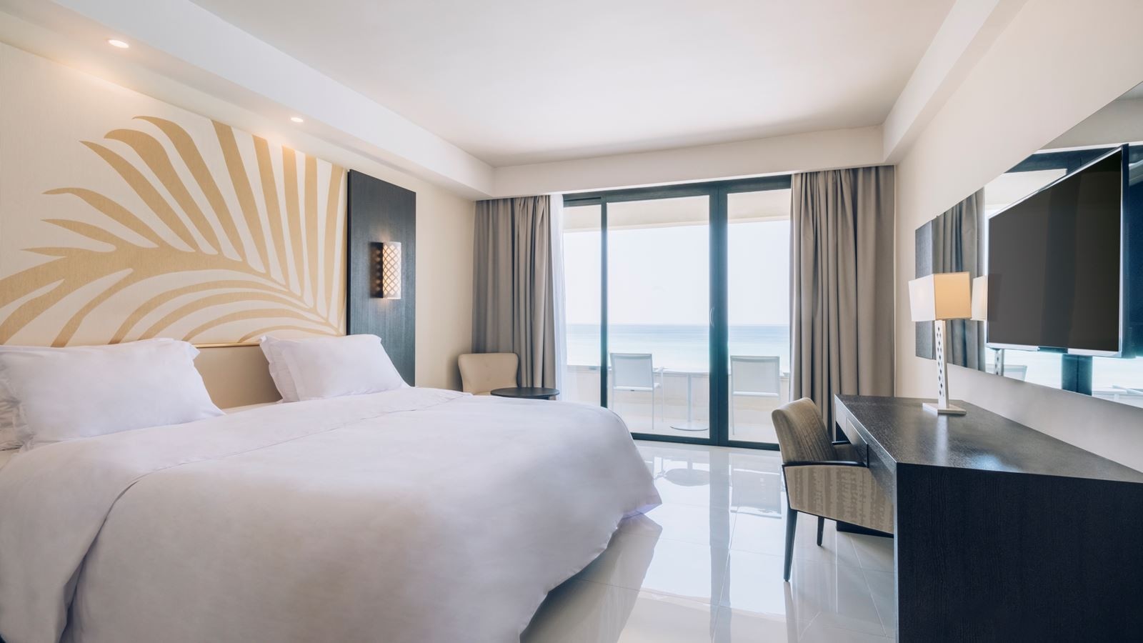 rooms-room-superior-double-seaview