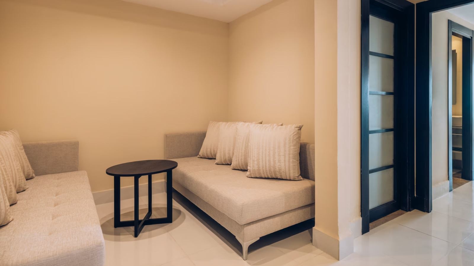 rooms-family-superior-side-sea-view