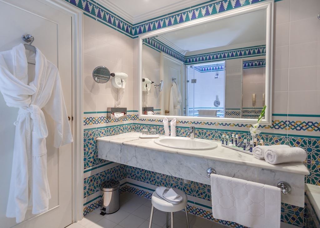 rooms-junior-suite-sea-view