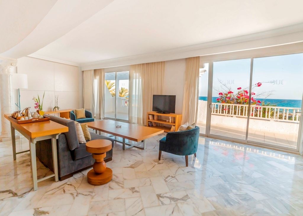 rooms-junior-suite-sea-view