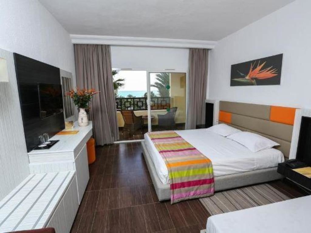 rooms-double-main-building