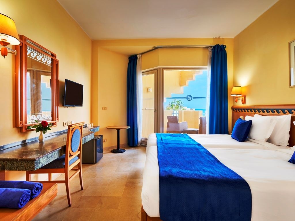 rooms-room-standard-double-seaview