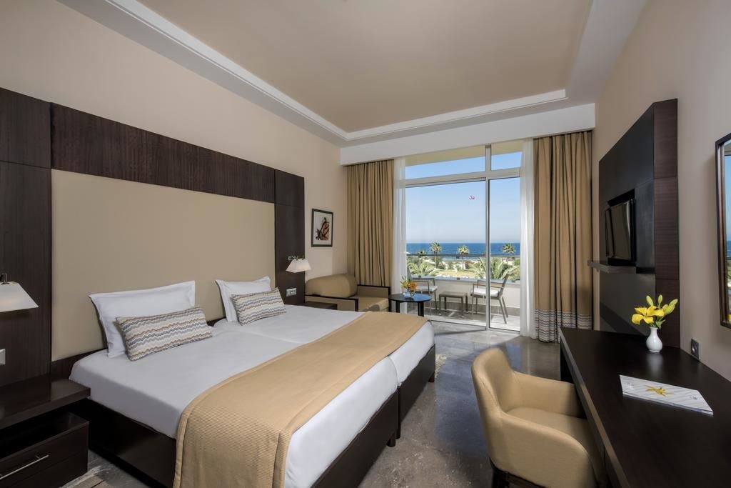 rooms-room-double-star-prestige-sea-view
